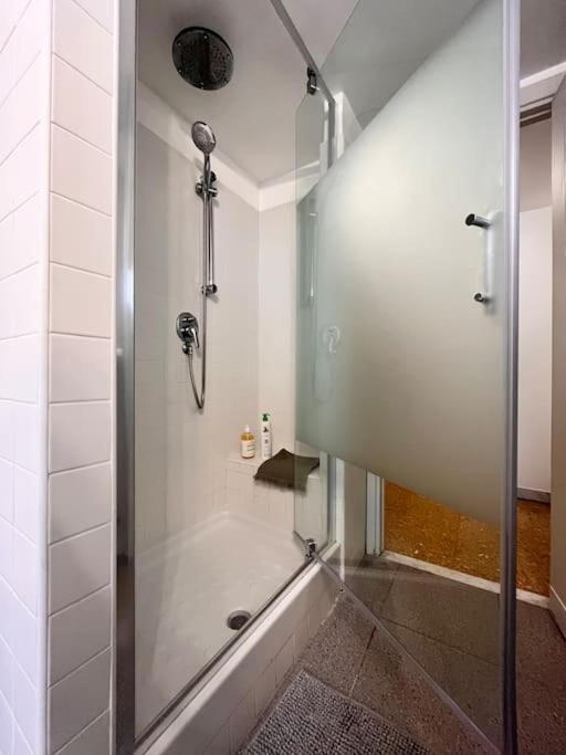 Apartamento Homy Host - Bilocale A Testaccio Nel Cuore Di Roma