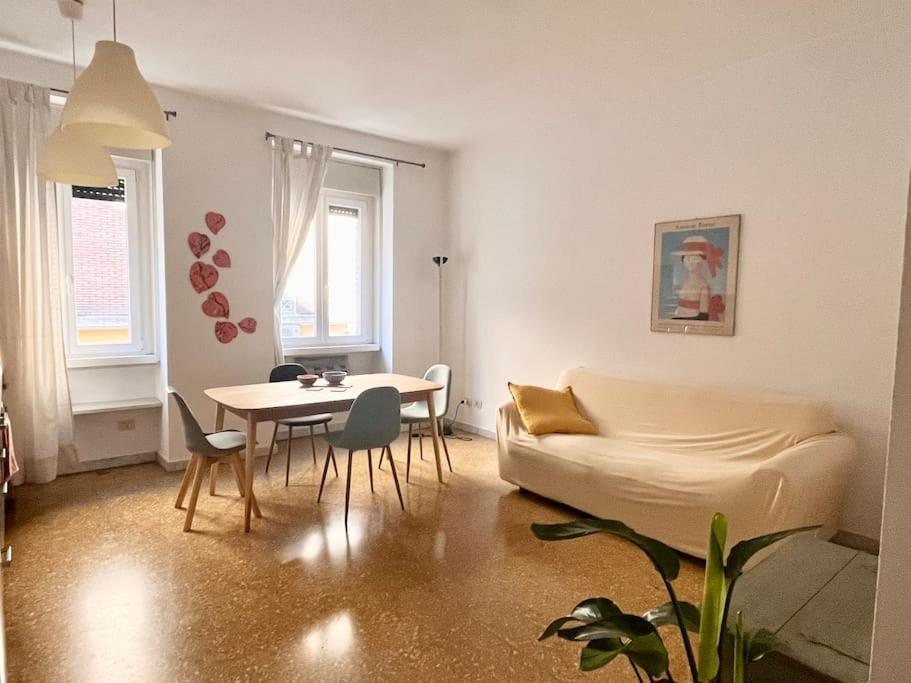 Apartamento Homy Host - Bilocale A Testaccio Nel Cuore Di Roma
